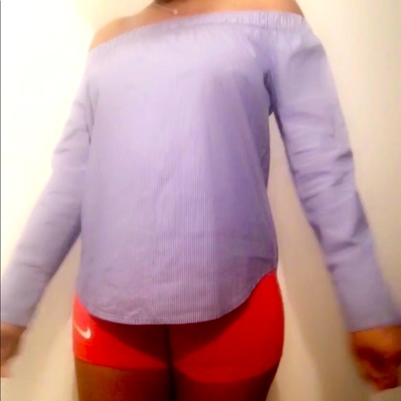 Very Classy Girl - Picture 1 of 5